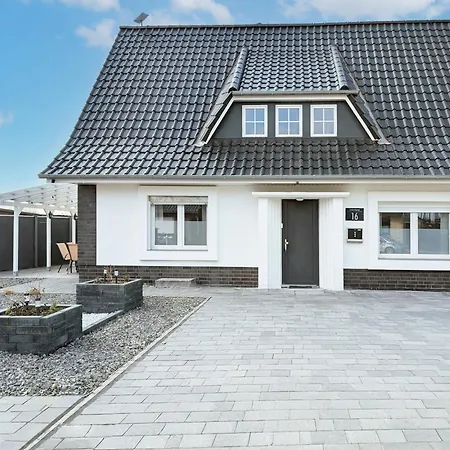 Bestime - Modernes 5br Haus Mit 2 Parkplaetzen Apartment *