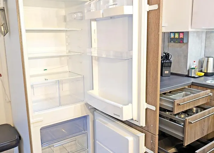 Апартаменты Bestime - Modernes 5br Haus Mit 2 Parkplaetzen Goldenstedt